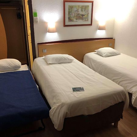 Campanile Perpignan Sud Hotel Bagian luar foto