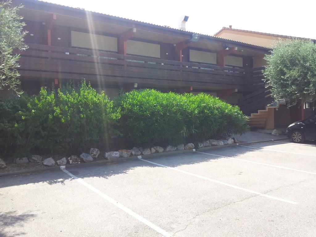 Campanile Perpignan Sud Hotel Bagian luar foto